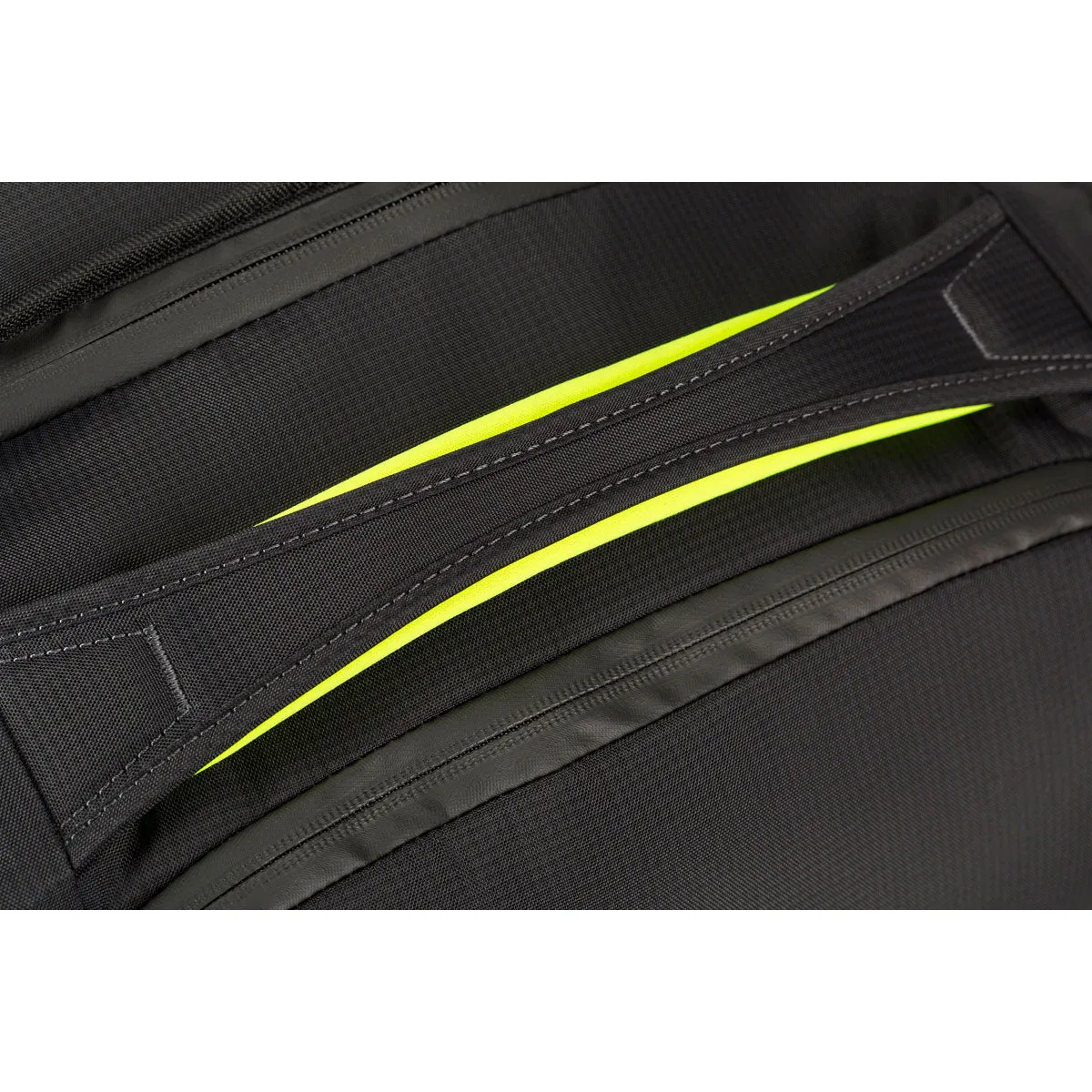 High Sierra At8 34In Wheeled Duffel